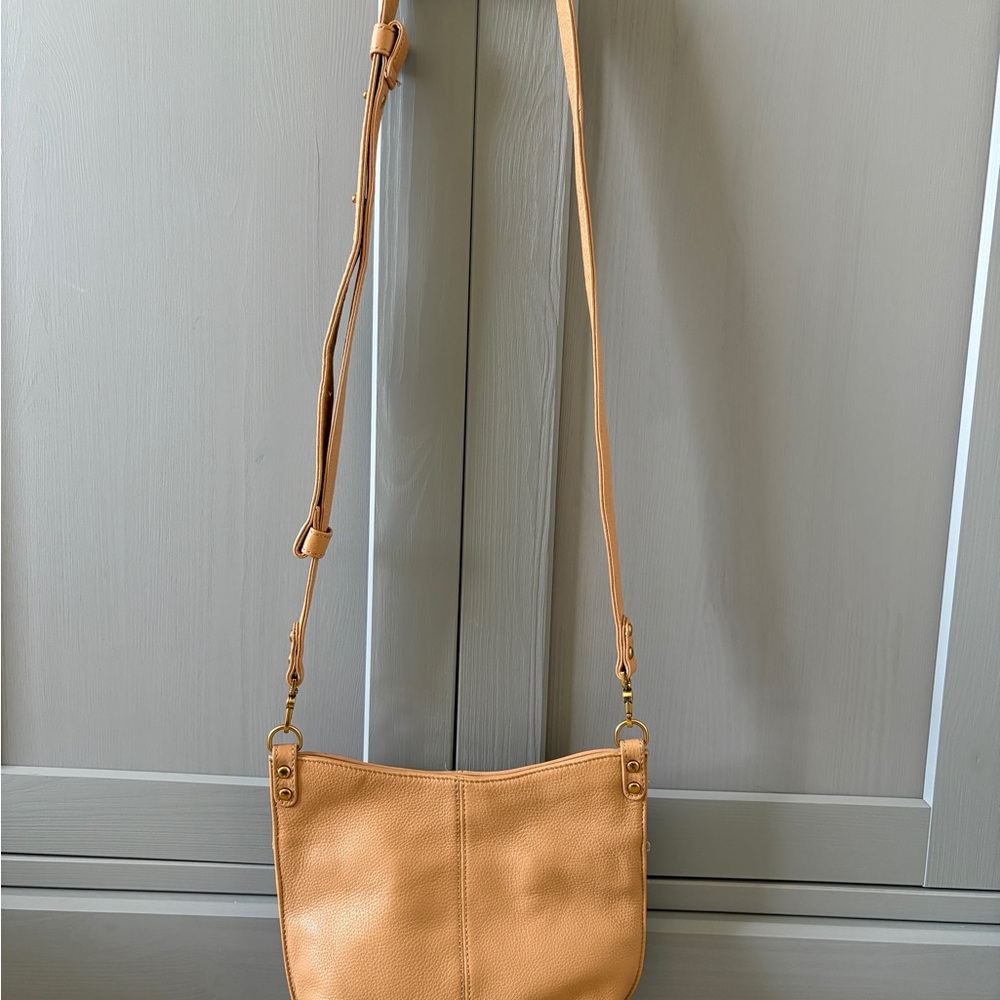 Hobo International tan crossbody bag